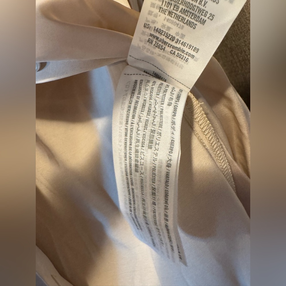 Abercrombie & Fitch Silky Cream Button Down Shirt - Picture 7 of 7